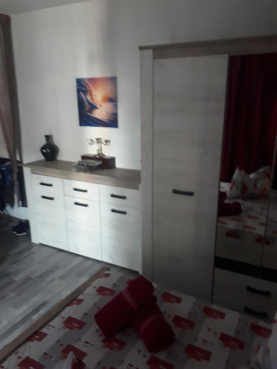 Apartament Premium Travel Apartment Oradea Bagian luar foto