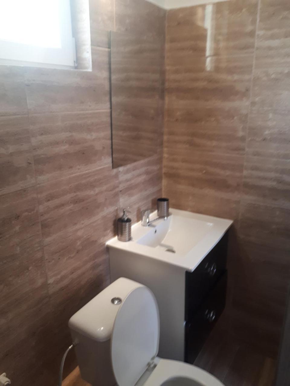 Apartament Premium Travel Apartment Oradea Bagian luar foto