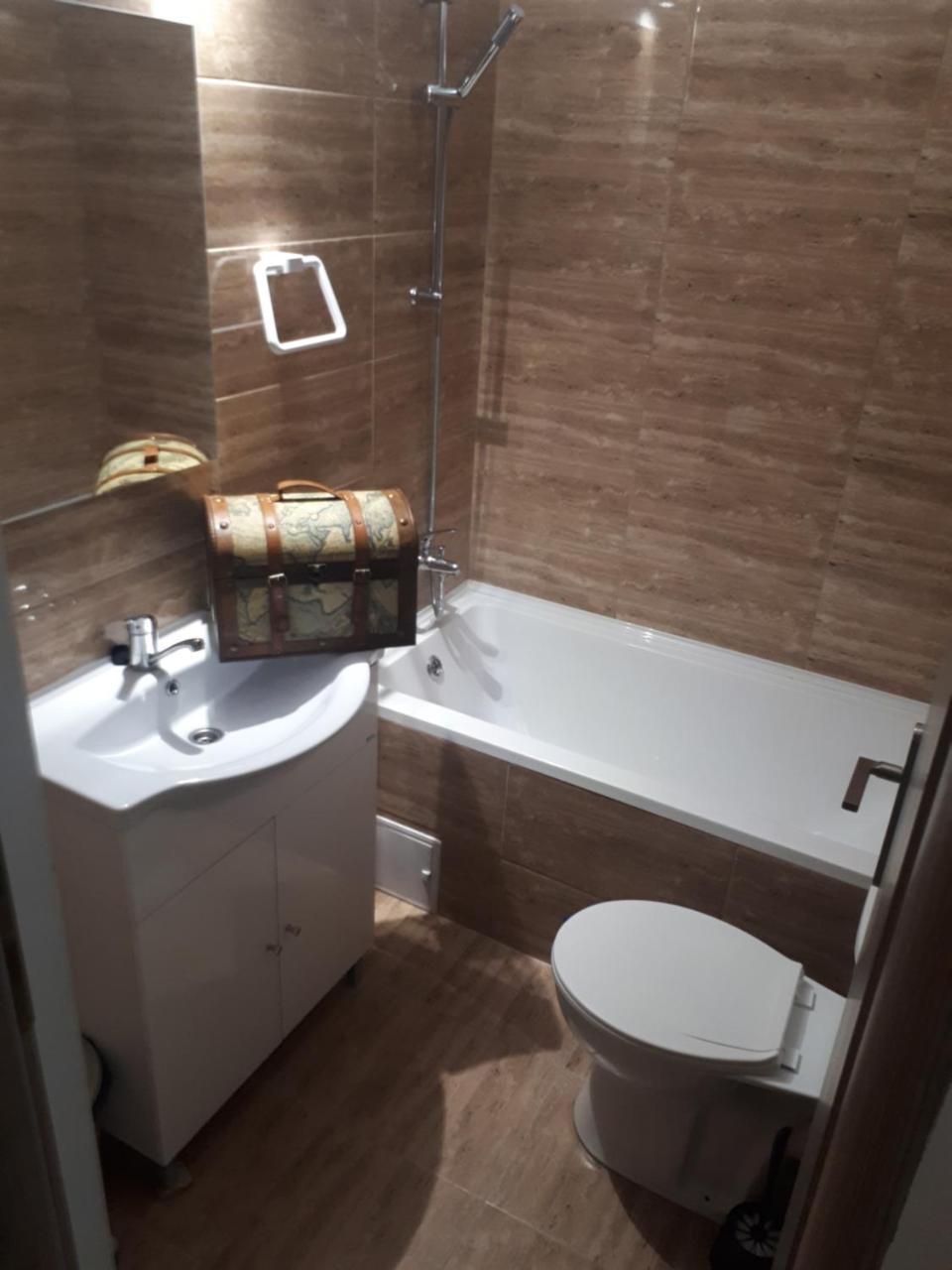 Apartament Premium Travel Apartment Oradea Bagian luar foto